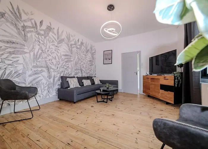 Casa de Férias Et Volcans - Maison 9 Couchages Avec Garage Et Exterieur *